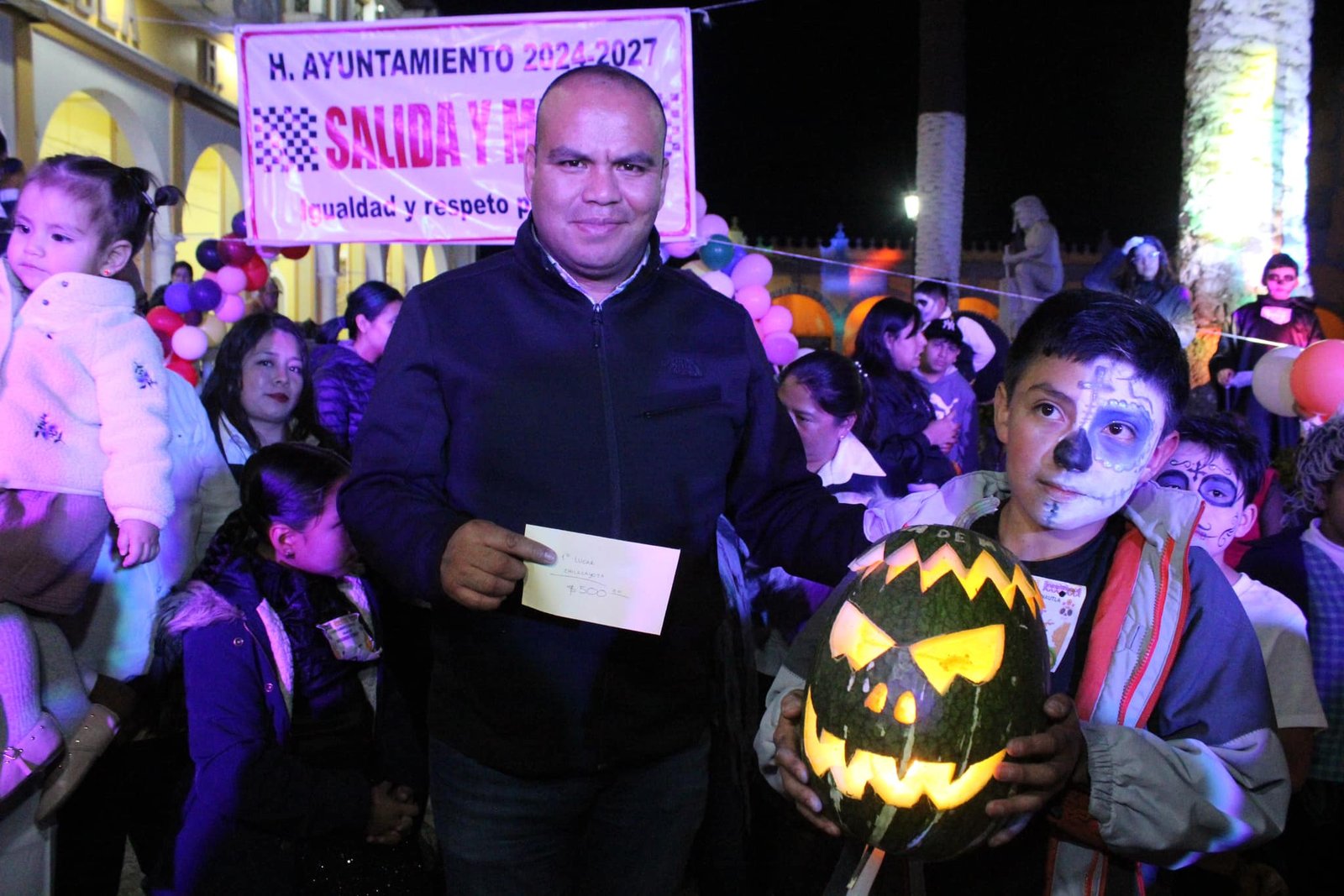 Imagen destacada de: Concurso de Chilacayotas realizado dentro del 1er Festival de las Almas Eternas Chignautzin 2024