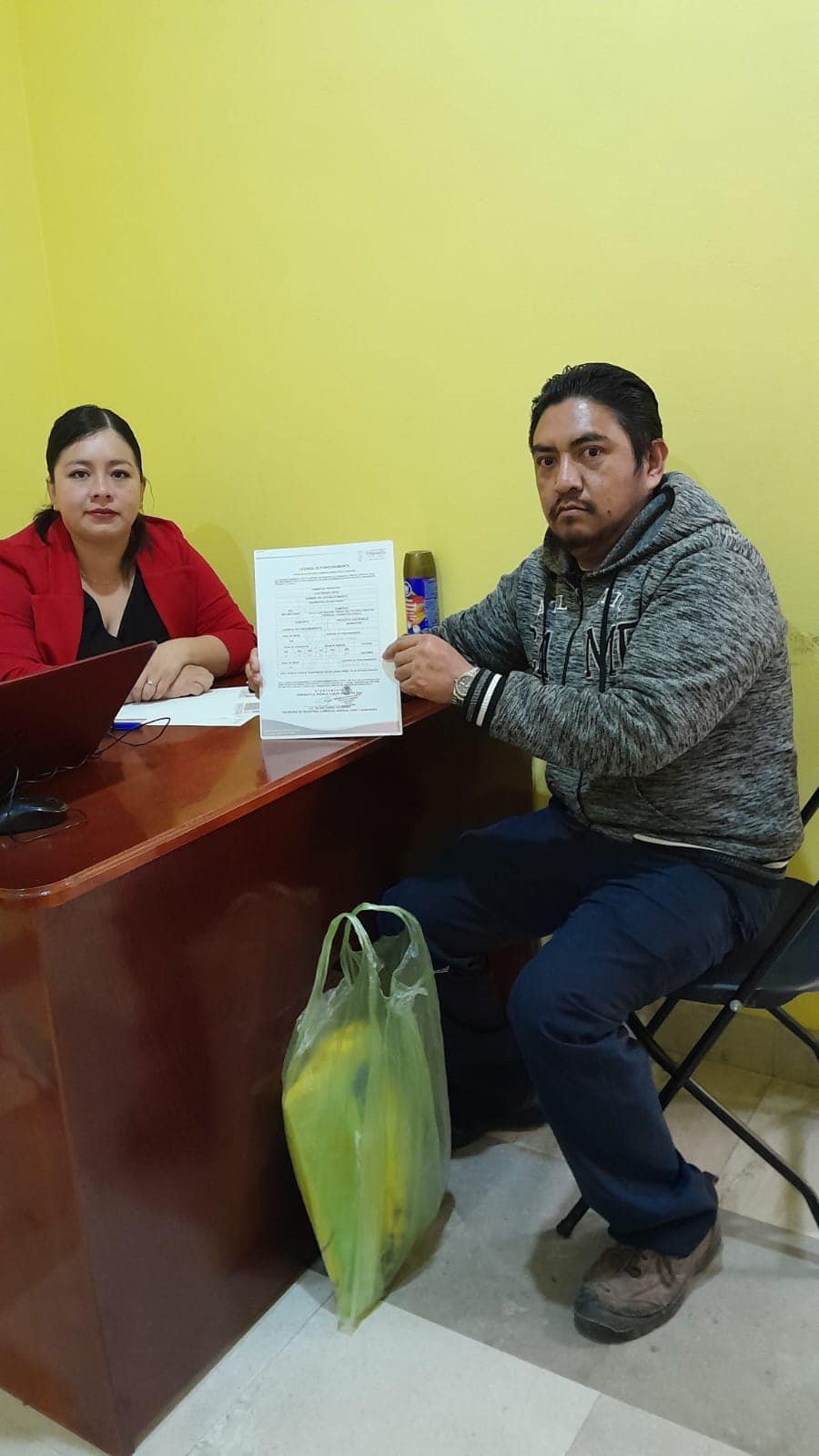 Imagen principal: Refrendos en cuanto a licencias de funcionamiento y cédulas de empadronamiento