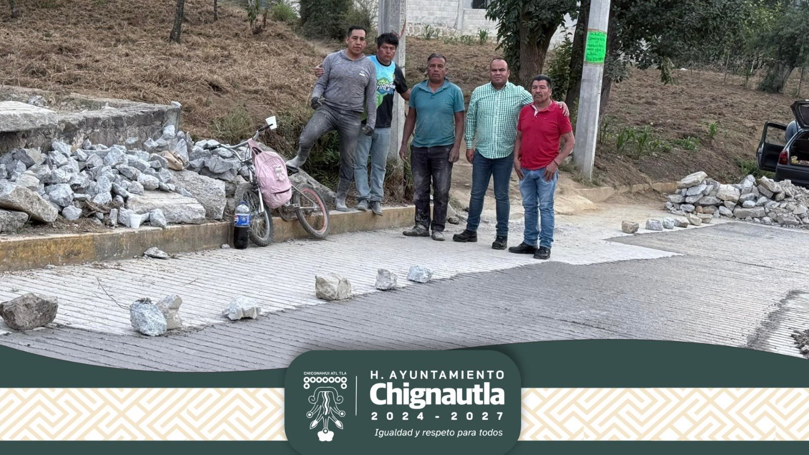 Imagen destacada de:  Rehabilitación de un drenaje y pavimento de la calle 15 de mayo de la comunidad de Tezotepec